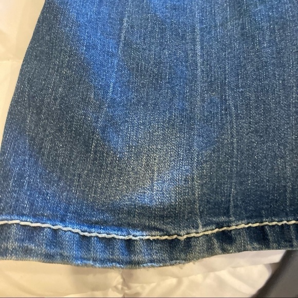 Seven7 Bootcut Petite Jeans - Picture 11 of 11